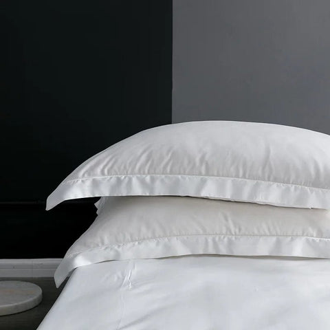 Housse de coussin en soie de murier 40x70